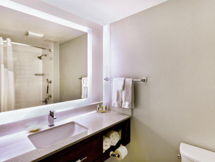 Holiday Inn Miami West - Airport Area By Ihg Hialeah Gardens Exterior foto