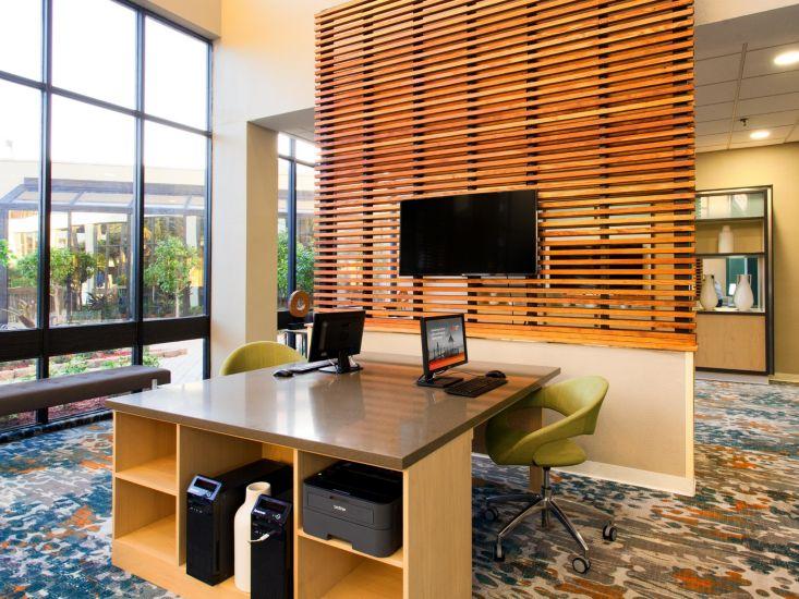 Holiday Inn Miami West - Airport Area By Ihg Hialeah Gardens Exterior foto